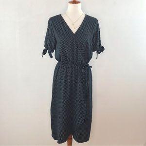 One Clothing Los Angeles Blue Faux Wrap V-Neck Polka Dot Midi Dress